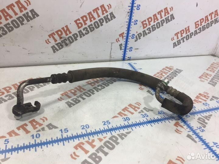 Ниссан Трубка / шланг кондиционера воздуха