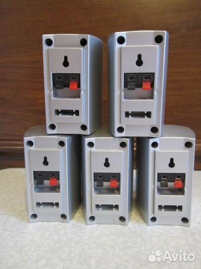 Колонки akira