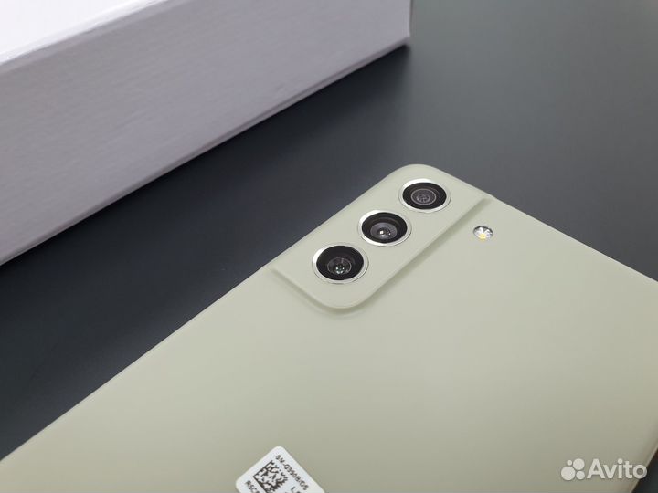 Смартфон Samsung Galaxy S21 FE. LDU