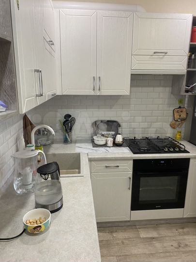 2-к. квартира, 55 м², 10/10 эт.