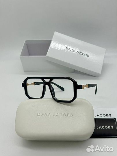 Солнцезащитные очки Marc Jacobs