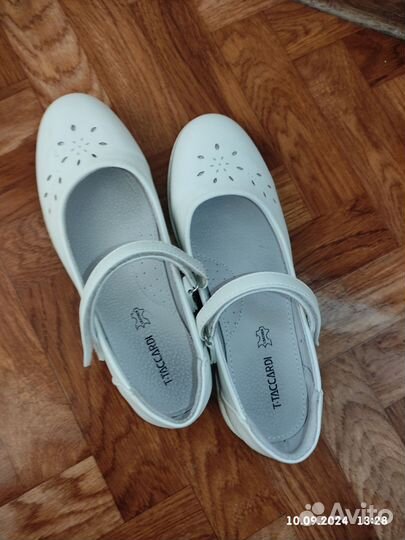 Туфли для девочки