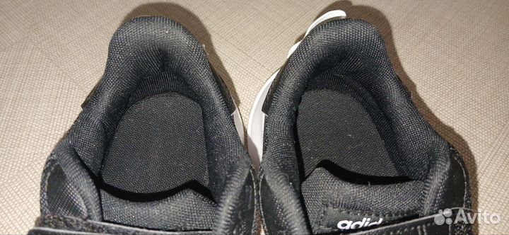 Кроссовки детские adidas