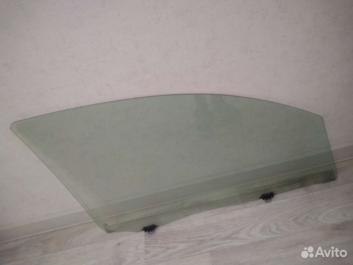 Стекло Toyota Passo