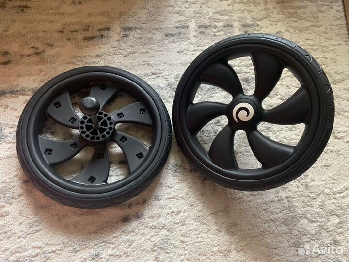 Колеса на коляску tutis zippy new новые 2 шт