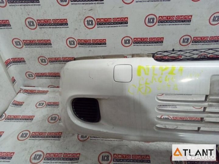 Бампер передний toyota funcargo