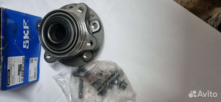 Ступица с подшипником передняя для volvo XC90