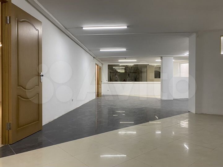 Свободного назначения, 182 м²