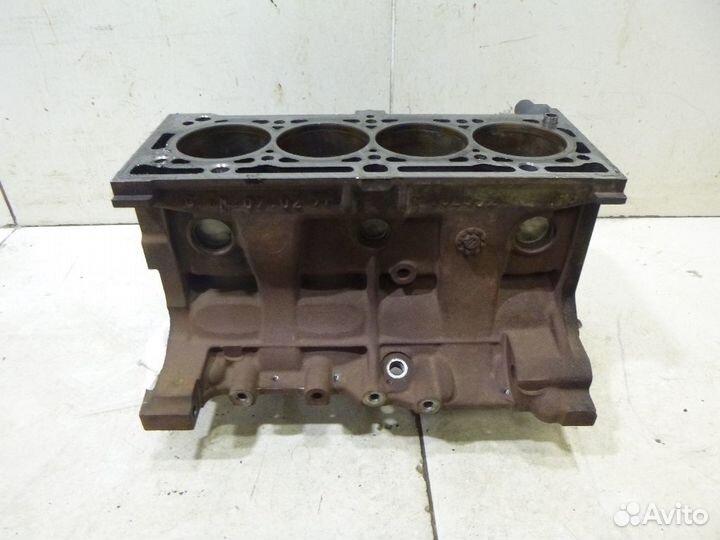 Блок двигателя Megane II 2003-2009 1.6 K4M812