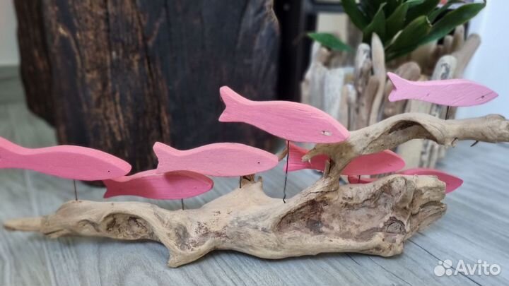 Сувенир с Чёрного моря Рыбки на коряге Дрифтвуд