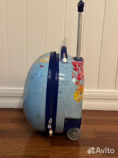 Детский чемодан Heys