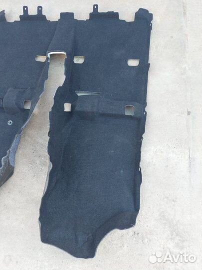 Обшивка пола Toyota Harrier AVU65-0028375 2AR-FXE