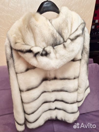 Продам норковые шубы