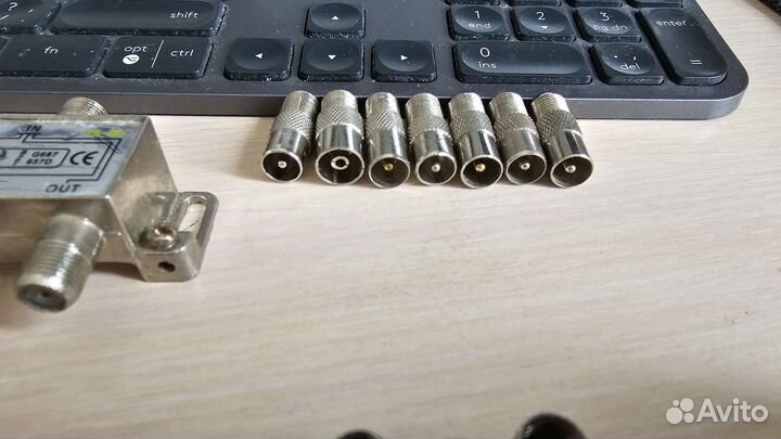 Антенные аксессуары