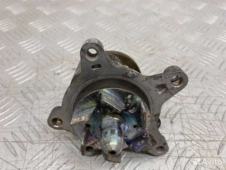 Б/У водяная помпа (охлаждения) Hyundai Solaris 1