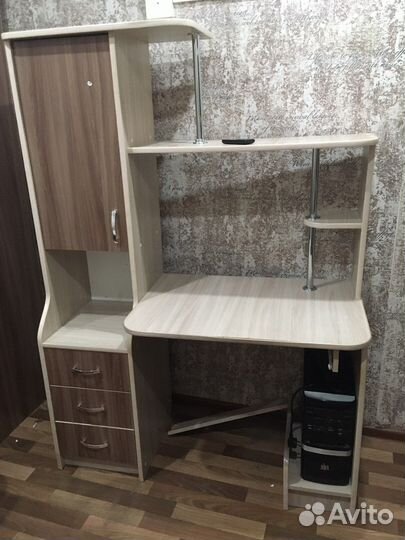 Компьютерный стол со шкафом бу