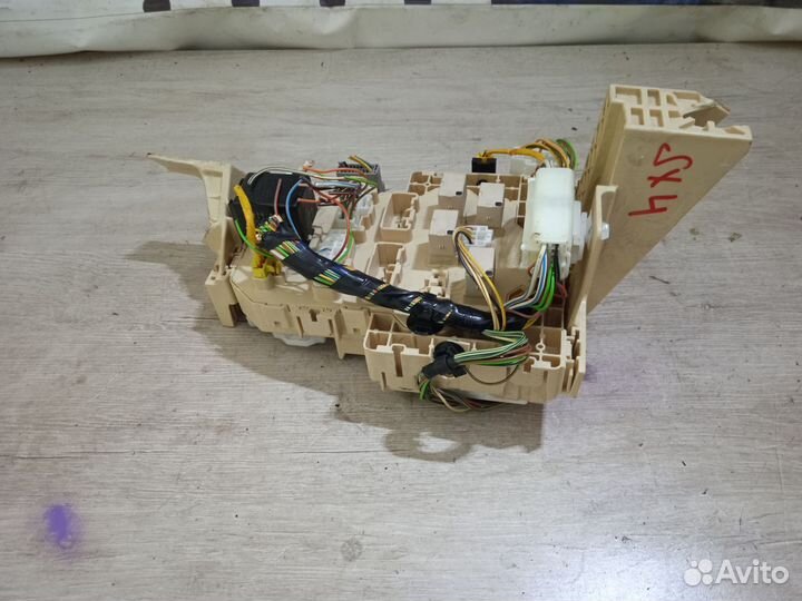 Блок предохранителей Сузуки SX4 Suzuki SX4 4WD 1.6