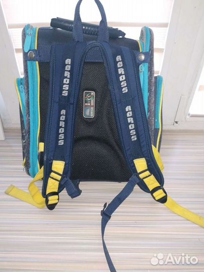 Рюкзак школьный для мальчика ортопедический