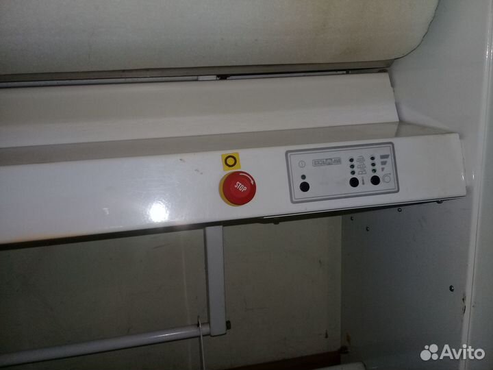 Каток гладильный вг-1018