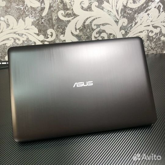 Быстрый ноутбук Asus/i3/SSD/8гб