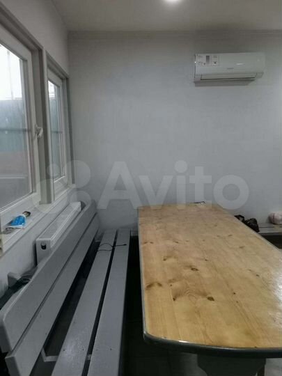 Комната 90 м² в 3-к., 1/1 эт.