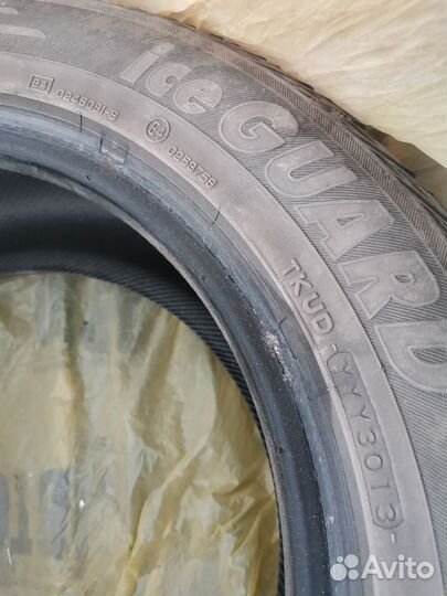 Yokohama Ice Guard Stud IG55 215/55 R16
