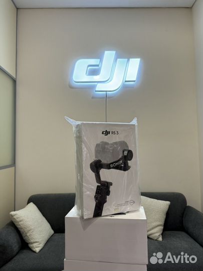 Стабилизатор DJI RS 3