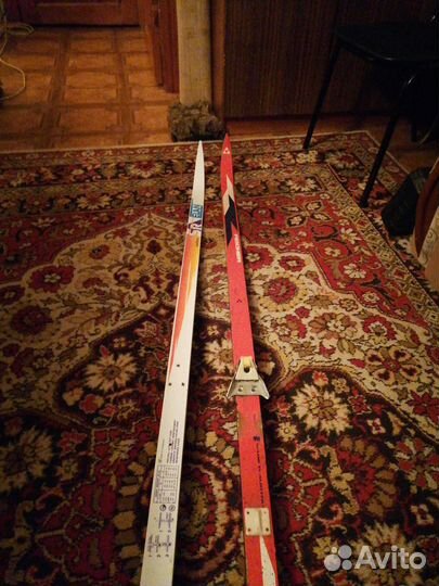 Продам Лыжи