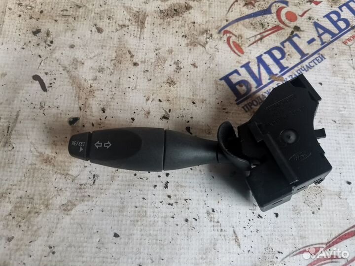 Переключатель поворотов подрулевой Ford Fusion I р