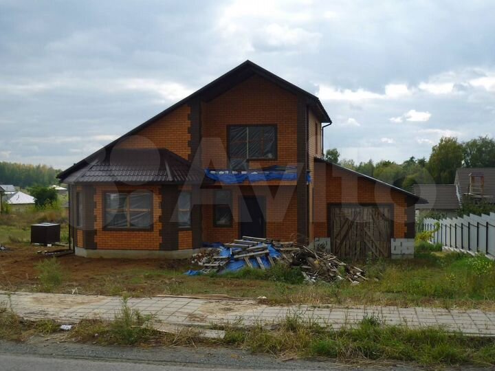 Дом 207,7 м² на участке 15 сот.