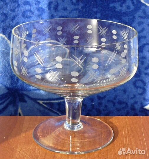 Креманка конфетница резьба ручная выдувка 60-е г