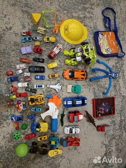 Игрушки пакетом роботы машинки трасформеры