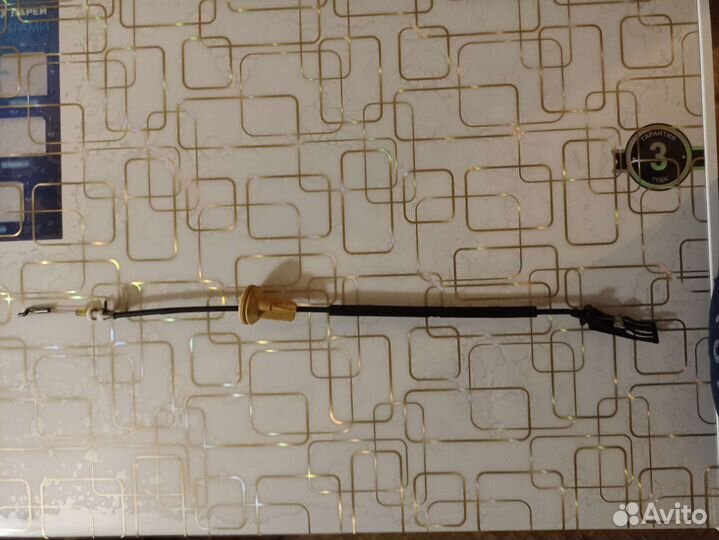 Тросик открывания передней двери на Джету 6