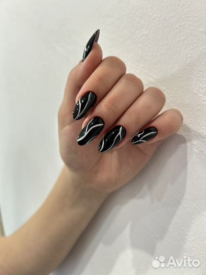 Наращивание ногтей / педикюр