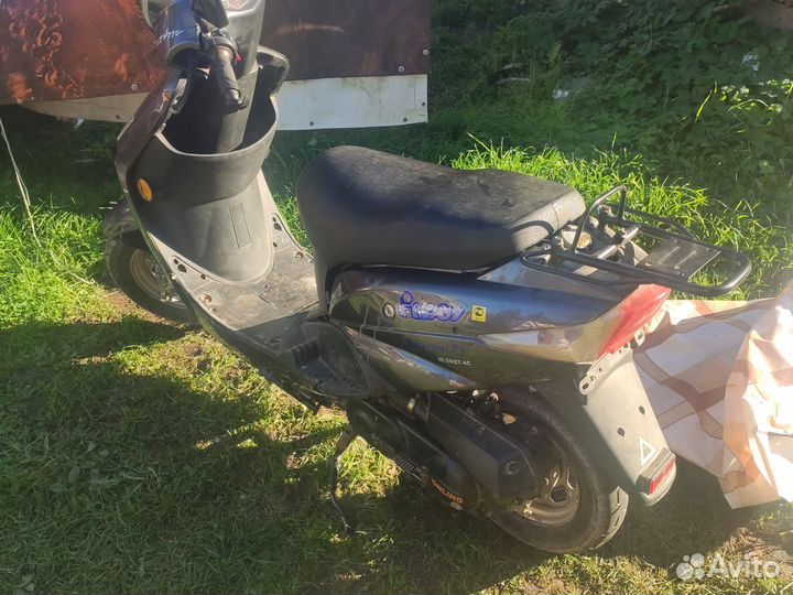 Продам скутер 50 кубов