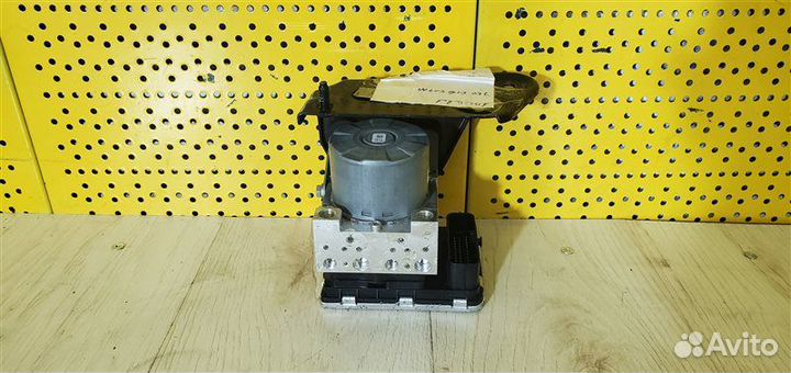 Блок ABS (насос) Vw Transporter T6 2.0 2019