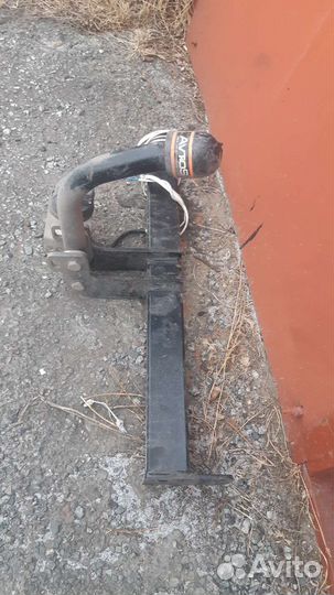 Фаркоп на subaru