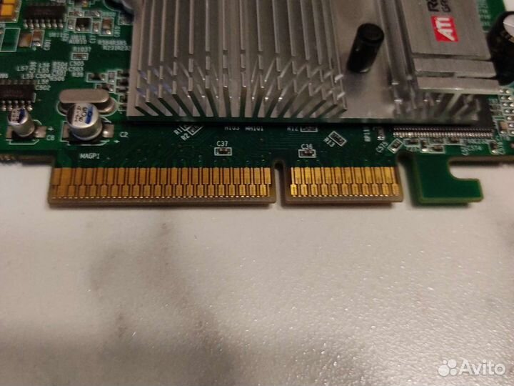 Видеокарта agp radeon 9600se