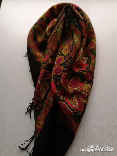 Павловопосадский платок шерсть