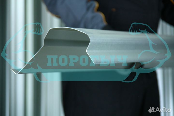 Ремотный порог Opel Zafira b левый