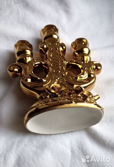 Новый золотой подсвечник из керамики (17 см)