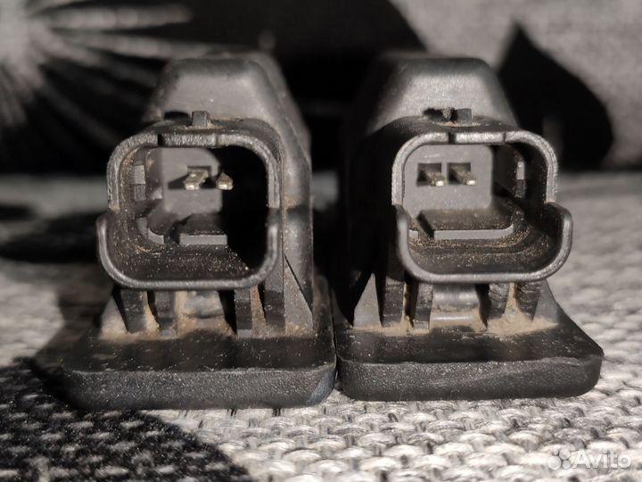 Фонарь подсветки номерного знака Peugeot 308