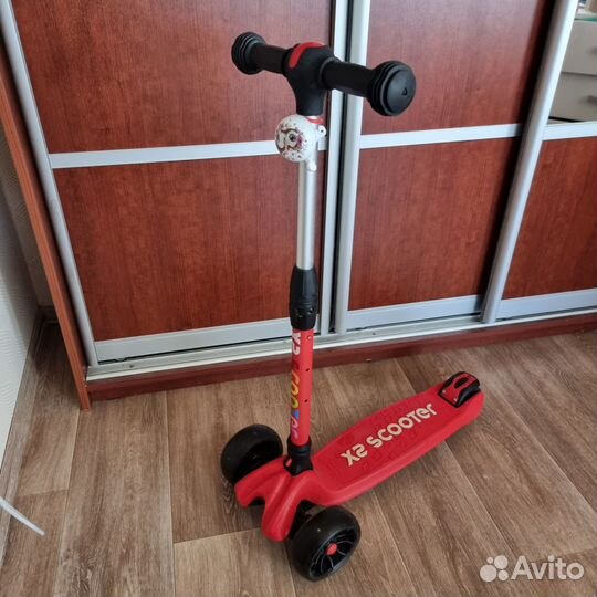 Самокат детский трёхколёсный scooter
