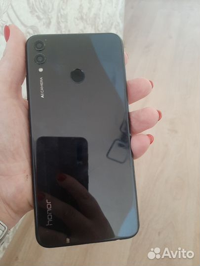 Телефон Huawei 8х
