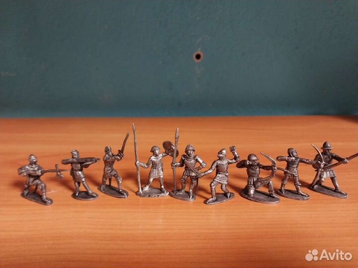 Рыцари металл 25-30 мм