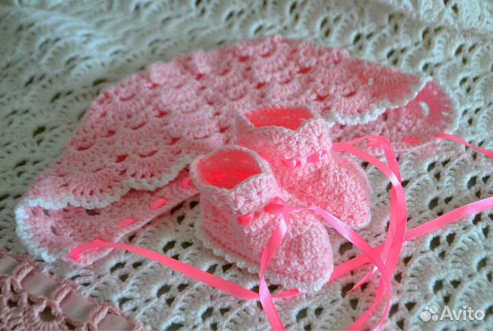 Плед для новорожденных и пинетки