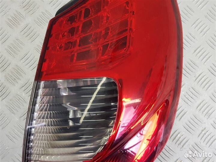 8200474327 Фонарь задний правый Renault Scenic