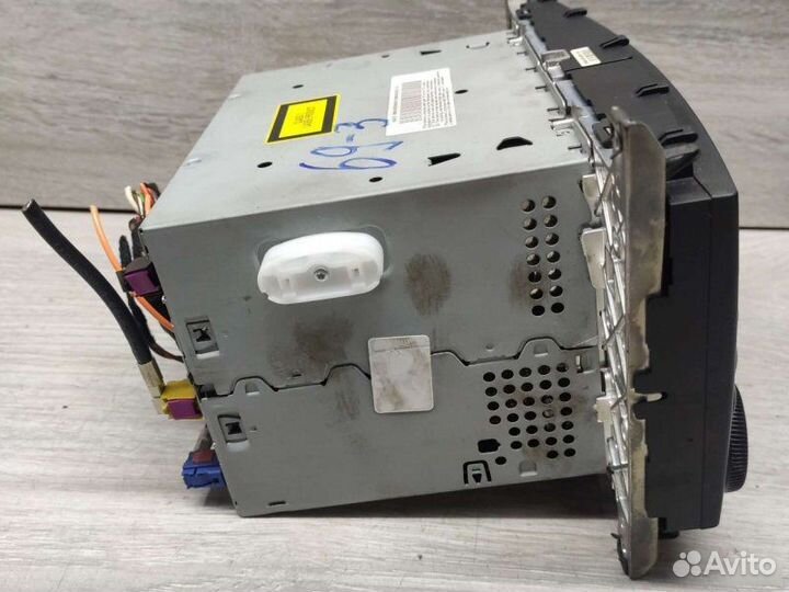 Магнитола Mercedes С W203