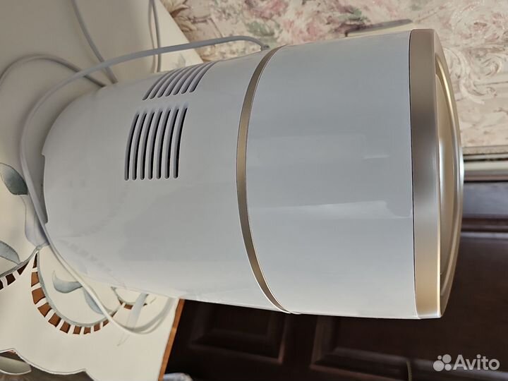 Увлажнитель-очиститель воздуха Philips HU4816/10