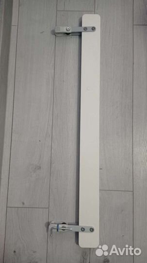 Бортик- ограничитель на кровать IKEA vikare
